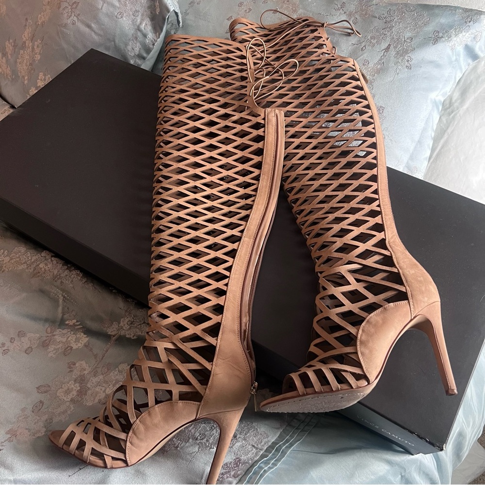 Elegant Tan Women's Heeled Sandals
